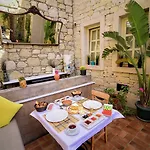 Micel 2* Alaçatı