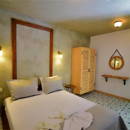 Hotel Micel *