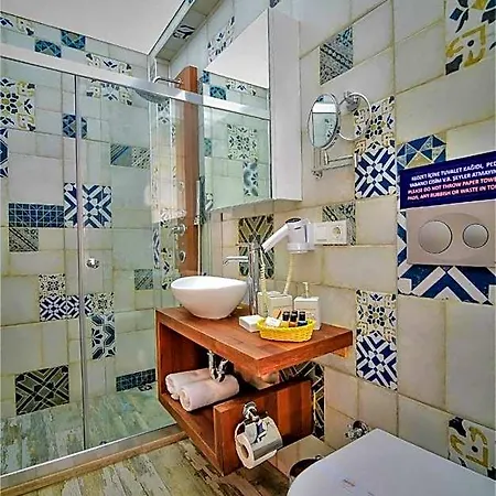 فندق Micel 2*