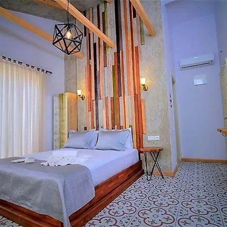 Micel فندق 2*